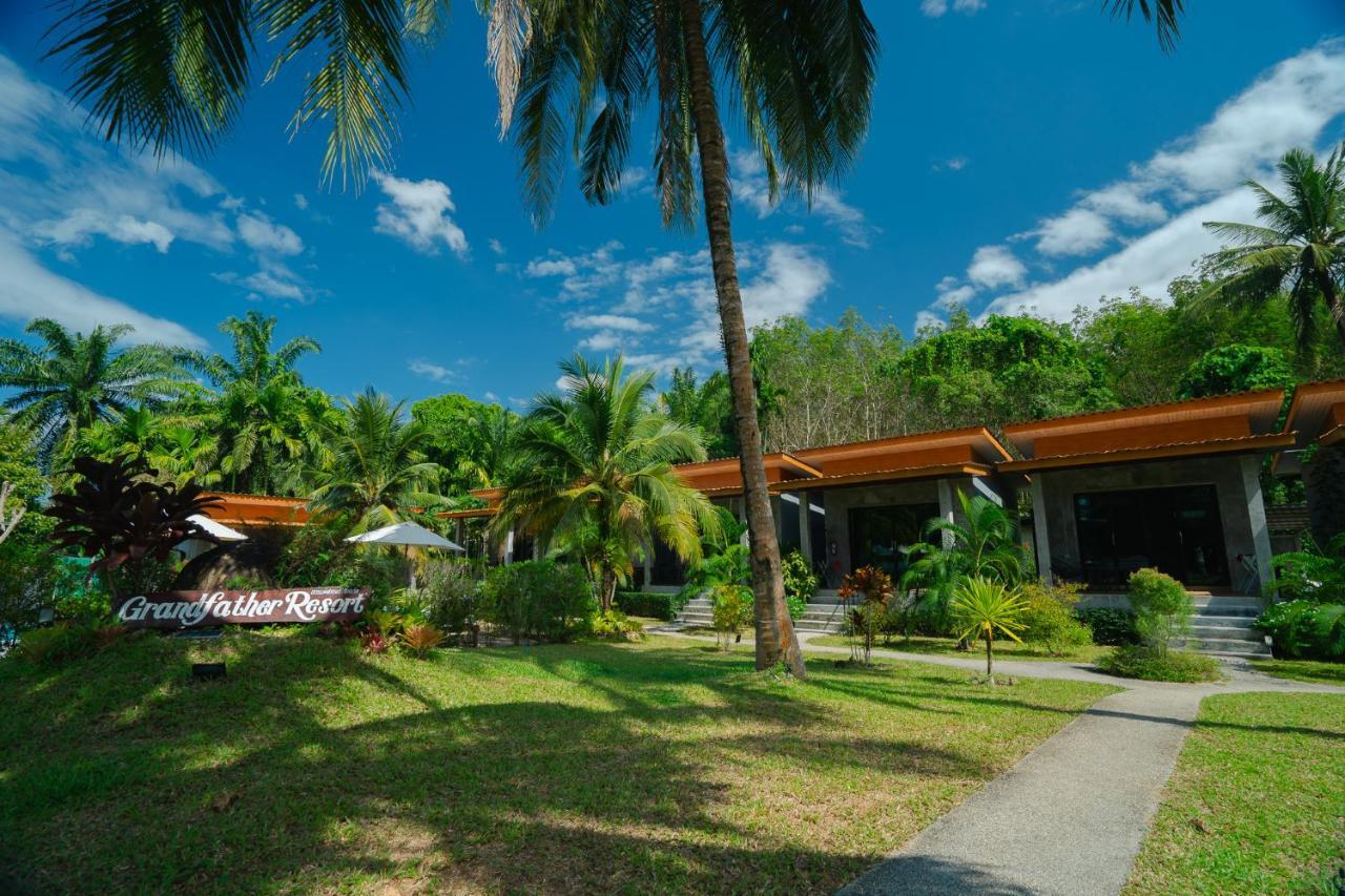Grandfather Khaolak Resort Khaulak Kültér fotó